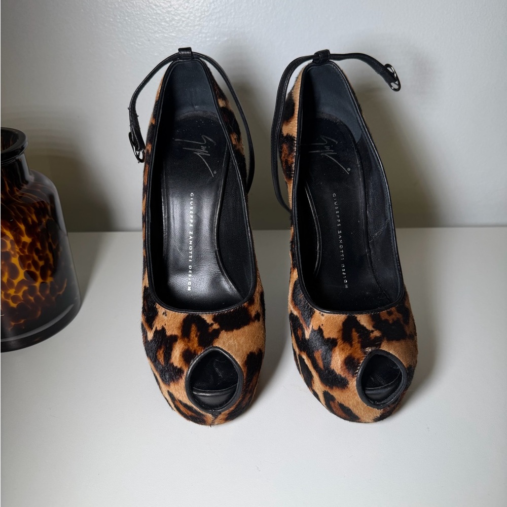 GIUSEPPE ZANOTTI Leopard Print Peep Toe Heels